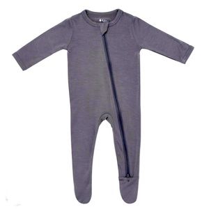 Kyte BABY - EUC - Charcoal footie in Newborn size